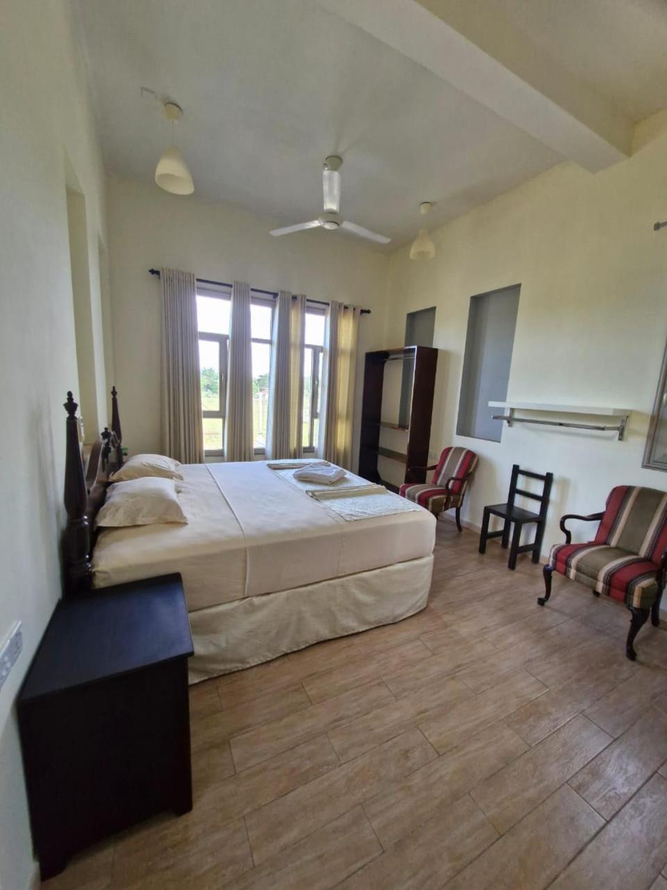 Royal Point Arugambay Hotel Arugam Bay Bilik gambar